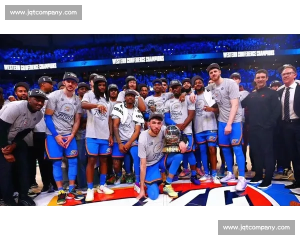 雷霆队力克黄蜂全力以赴终结连败两队战况分析与未来展望 雷霆队力克黄蜂全力以赴终结连败两队战况分析与未来展望